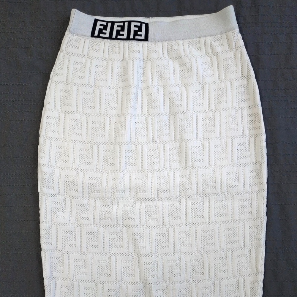FENDI  white skirt size small